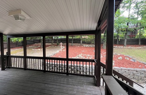 Alabaster House | Family Retreat 5 Bed 3.5 Bath ALE/Work Groups