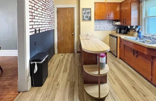 Mason City House | Family sized charmer