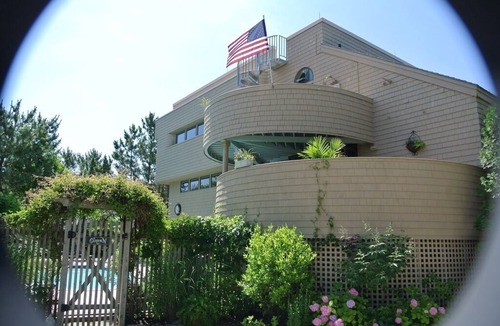 Loveladies House | FAMILY VACATION OASIS. Tranquil elegance, privacy & amenities galore!