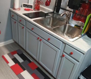 Terry Sanford House | Fayetteville Near FSU & Fort Bragg