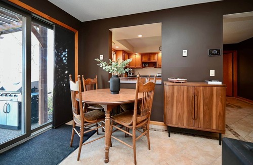 Fountain City House | FC River Retreat