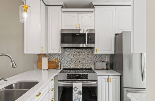 Fenwick Island Condo | Fenwick Island DE or Ocean City MD Charming Coastal Comfort at the Beach