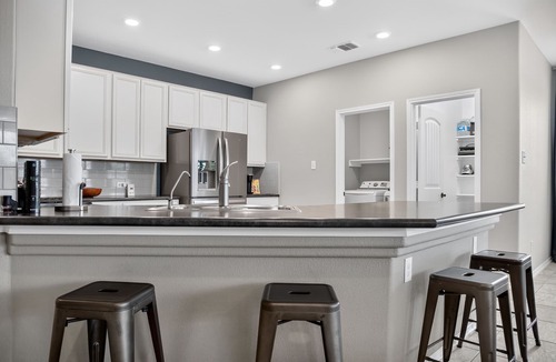 Hutto House | Fire Pit, Game Room, Fenced Yard + Dog Friendly!