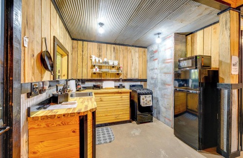 Powell Apartment | Fish & Hike the Ozarks! Black Ben Bear Cabin