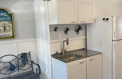 Point Harbor Apartment | FISHERMEN'S HIDEOUT OFFERS GREAT FISHING ON ALBEMARLE SOUND OUT YOUR BACK DOOR!