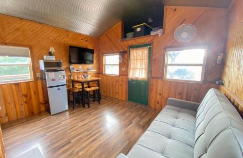 Fairport House | Fishing Pond & Treehouse: Tranquil Maysville Cabin