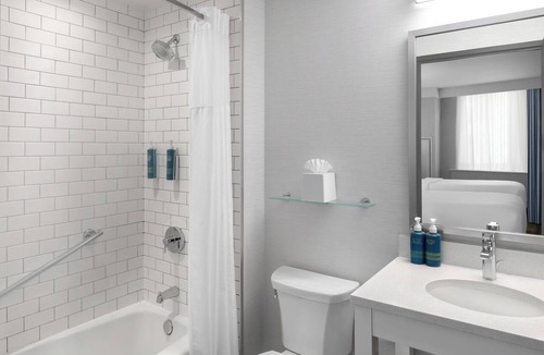 Financial District Hotel | Four Points By Sheraton New York Downtown