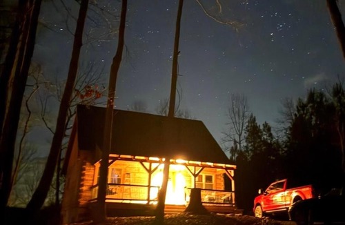 Front Royal House | Foxhole Cabin, New custom log cabin in Shenandoah Valley