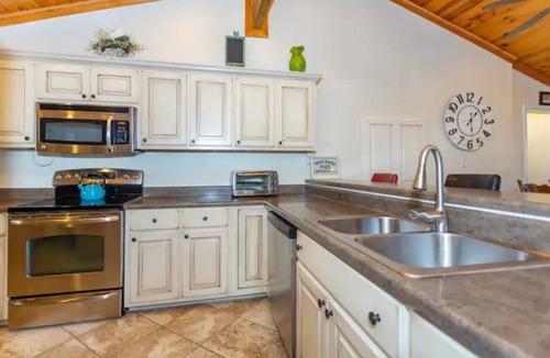 Cullman House | Franklin Family's Lake House