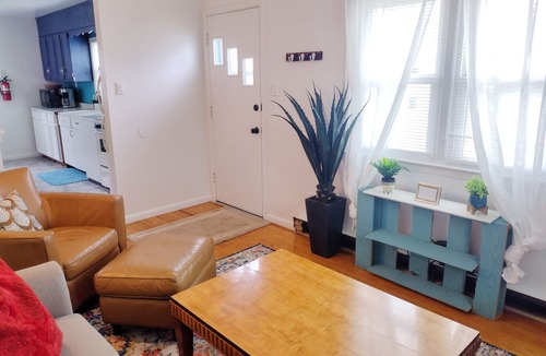 Villas House | *FREE BEACH TAGS*DOGS OK*QUIET/CLEAN near the Dog friendly Delaware Bay☆