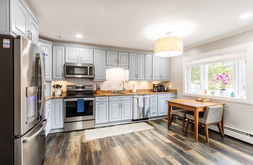 Edgewater House | Freshly-Renovated Riverfront Retreat with Private Dock, Deck & Yard for the Whole Family - Dogs Too