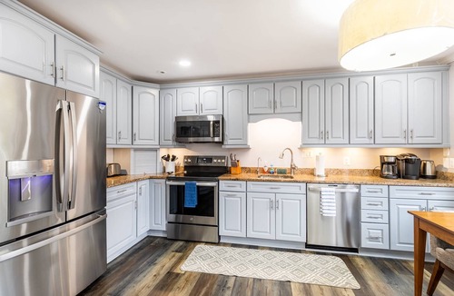 Edgewater House | Freshly-Renovated Riverfront Retreat with Private Dock, Deck & Yard for the Whole Family - Dogs Too