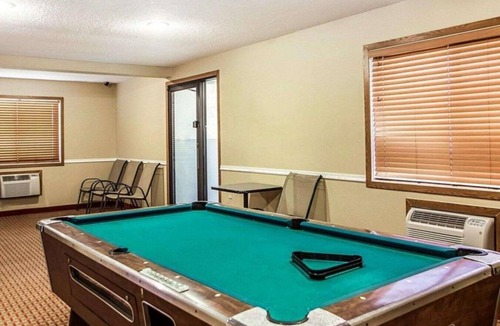 Davenport House | Friendly service coupled with value accommodations in Davenport !