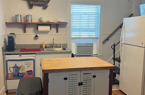 Spring Lake House | Front Porch Delight - Family home, close to downtown, park and beach.