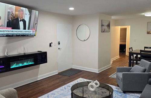 Canarsie House | Fully Furnished 2-Bedroom Brooklyn Apartment – Ideal Extended Stay