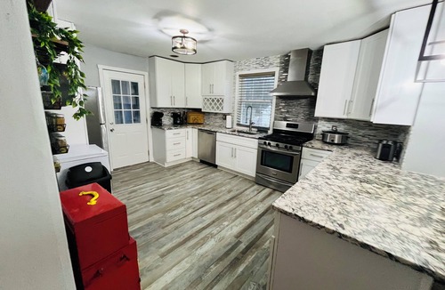 Glen Burnie House | Fully Furnished 4BR Home Near BWI, Hospitals & Fort Meade!