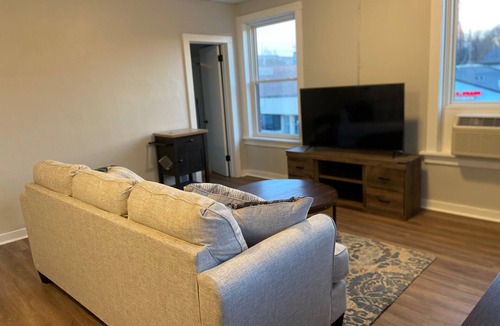 Sioux City Apartment | Fully Furnished Downtown Apartment