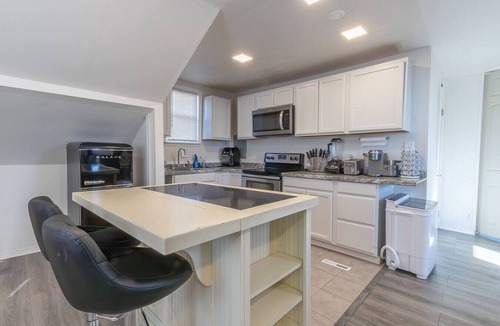 Bellefonte House | Fully Furnished Private Apartment + 1 Bed/1 Bath + Amenities included