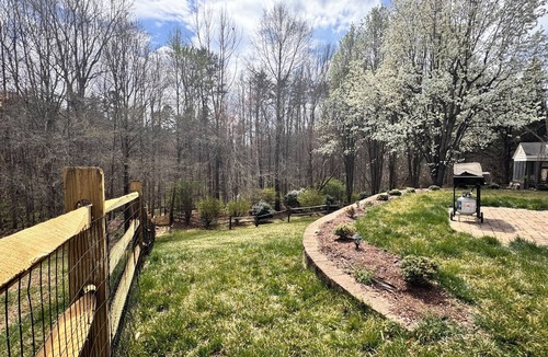 Rio House | Fully Furnished 3BR/3.5BA Home in Charlottesville