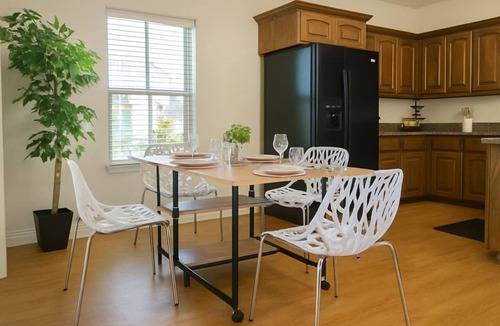 Calera House | Fun&Fabulous 3BR Near Choctaw Casino & Lake Texoma