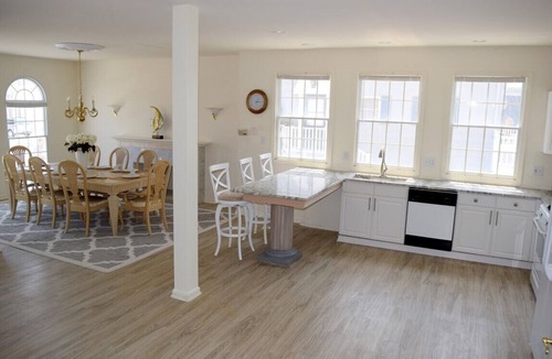 Townsend's Inlet House | Furbaby Friendly! Beach House!