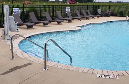 Arcadia House | Furnished one-bedroom unit within walking distance to Westgate Mall, Spartanburg