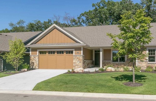 Rochester House | Furnished Townhome Near Mayo Clinic!