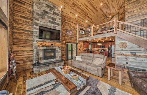 Galena Cabin | Galena Cabin w/Wraparound Porch & Game Room!
