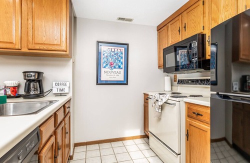 The Galena Territory House | Galena Territory Retreat | 2BR/2BA Townhome w/Fireplace & Scenic Views