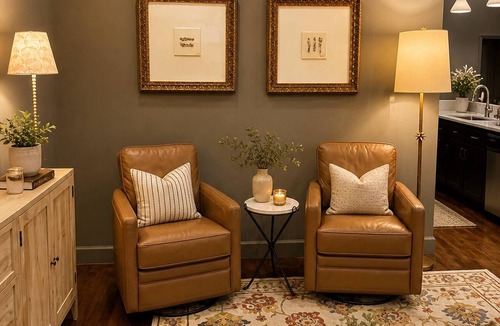 Tuscaloosa Apartment | Game Day Loft Walk to Bryant-denny Stadium 4ppl