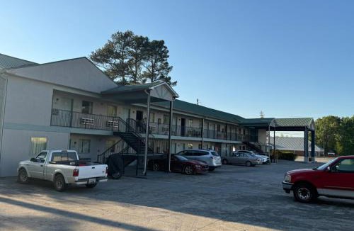 Mount Berry Hotel | Garden Inn & Suites