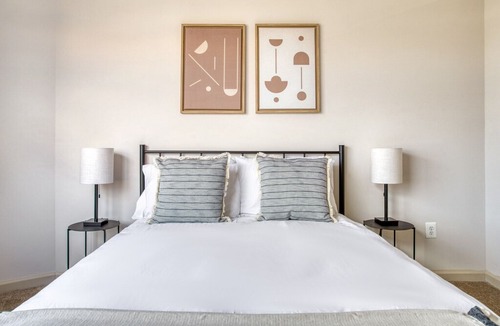 Lyon Park Apartment | Garfield Park, 925 N Garfield St in Northern Virginia