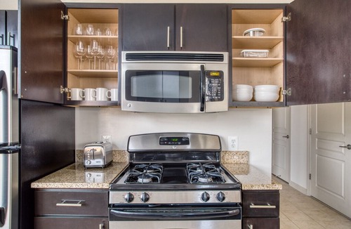 Lyon Park Apartment | Garfield Park, 925 N Garfield St in Northern Virginia