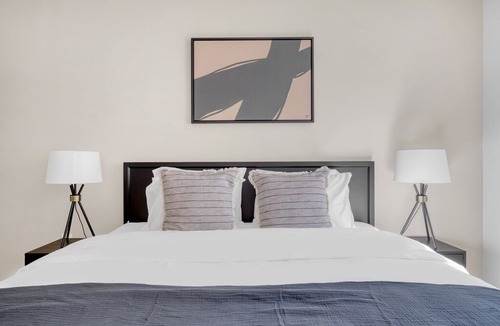 Lyon Park Apartment | Garfield Park, 925 N Garfield St in Northern Virginia