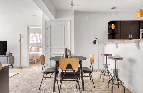 Lyon Park Apartment | Garfield Park, 925 N Garfield St in Northern Virginia