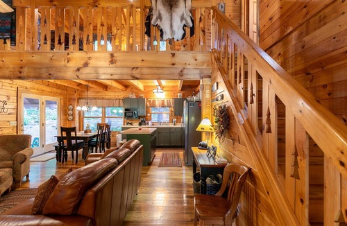 Butler Cabin | Garretts Getaway at Watauga Lake - Private Dock, Lakefront