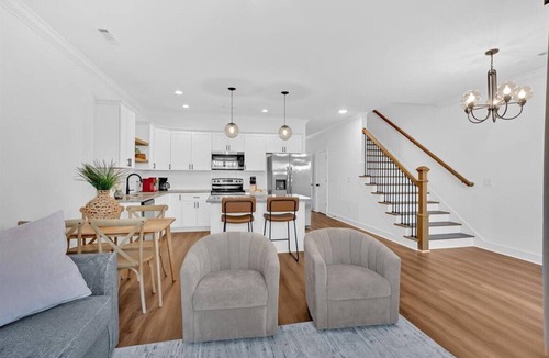 Rome House | Gated Community~Brand new townhouse~Downtown Rome