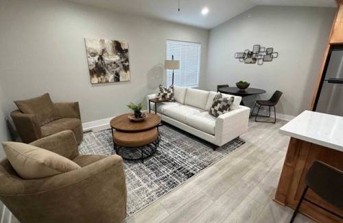 Council Bluffs Apartment | Gated Townhome Pet-Friendly Gym Office