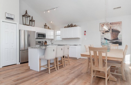 Gold Coast Condo | Gem of the Gold Coast. Summer 2026 weeks going fast! Don’t wait, Book Now!
