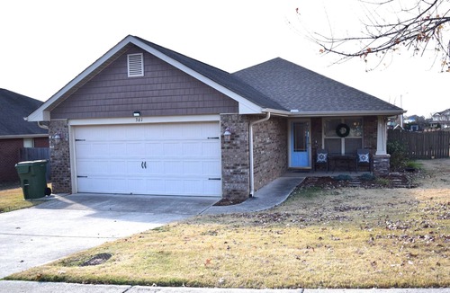 Huntsville House | Geographical Oddity: Close to Everything!/Fiber Internet/EV Charger!