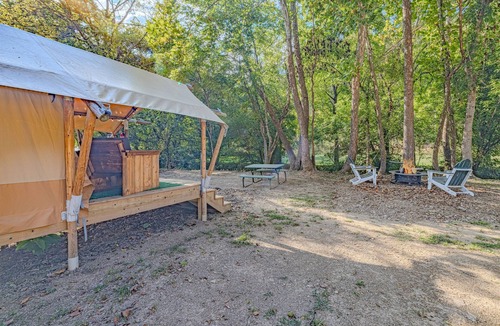 Newport RV Rental | Glamping Getaway with Creekside Serenity