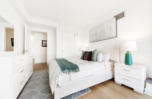 District Wharf Apartment | Global Luxury Suites at The Wharf