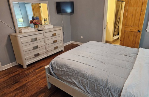 Augusta House | Goat House Close to Downtown Augusta