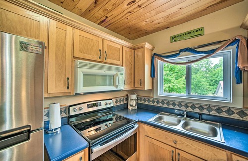 Guntersville Cabin | Golfer's Retreat at Kudzu Cove Cabins Resort