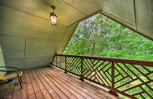 Guntersville Cabin | Golfer's Retreat at Kudzu Cove Cabins Resort