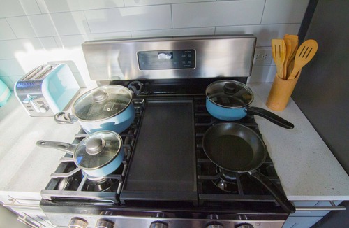 East New York Apartment | ✪Gorgeous 1BR + Balcony ✪30mins ➜ NYC, 13mins ➜JFK