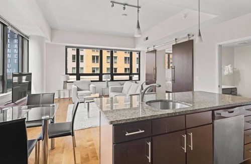 Aurora Highlands Apartment | Gorgeous 2BR | Perfect for Business | Pentagon City