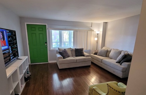 Dundalk House | Gorgeous 3-bedroom townhome with AC in friendly Dundalk