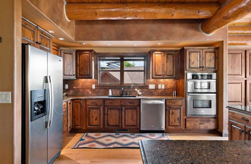 Sturgis Cabin | Gorgeous lodge with mountain views, fireplace, game room, hot tub & grill