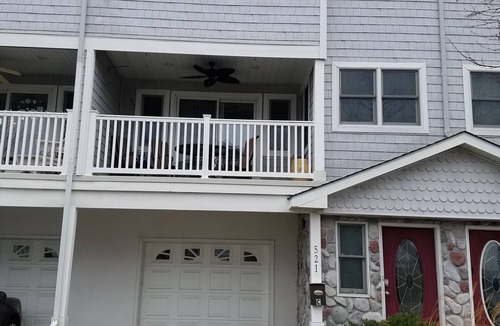 Wildwood House | GORGEOUS Townhouse 1 Blk to Beach/Boards !